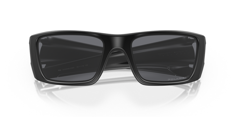Oakley FUEL CELL in Matte Black / Grey Polarized (909605) - Side View