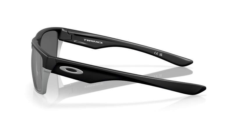 Oakley TWOFACE in Matte Black / Prizm Black Polarized (918938) - Alternate View