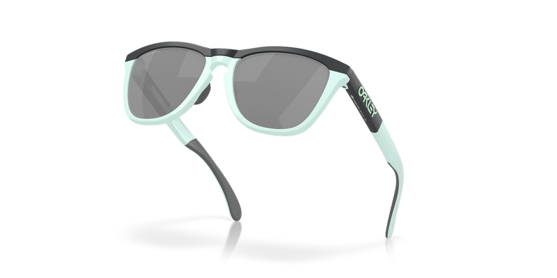 Oakley FROGSKINS RANGE in Matte Carbon/Blue Milkshake / Prizm Black (928403) - Alternate View