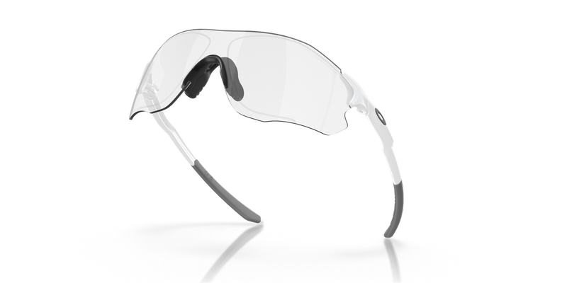 Oakley EVZERO PATH (A) in Matte White / Clear to Black Iridium Photochromic (931306) - Alternate View