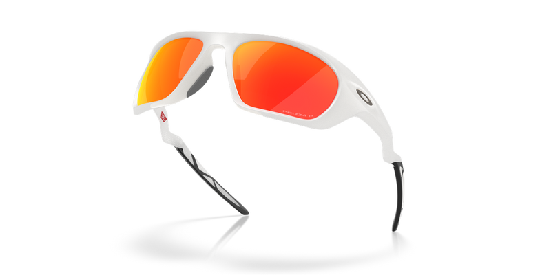 Oakley LATERALIS in Matte Vapor / Prizm Ruby Polarized (943110) - Alternate View