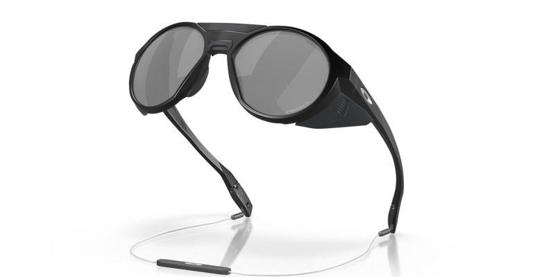 Oakley CLIFDEN in Matte Black / Prizm Black Polarized (944009) - Alternate View