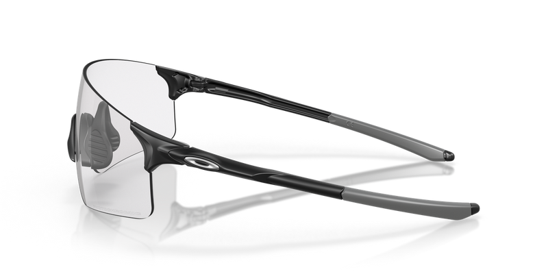 Oakley EVZERO BLADES in Matte Black / Clear to Black Iridium Photochromic (945409) - Alternate View