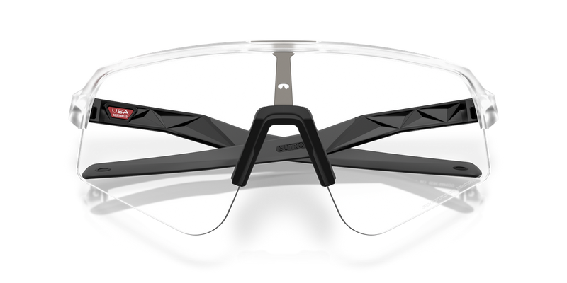 Oakley SUTRO LITE SWEEP in Matte Clear / Clear to Black Iridium Photochromic (946539) - Alternate View