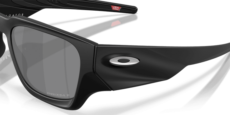 Oakley INSTAGATOR in Matte Black / Prizm Black Polarized (951402) - Alternate View