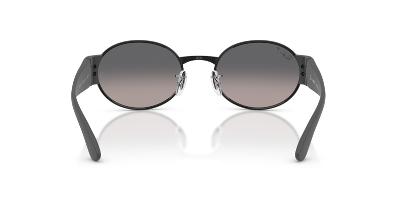 Ray-Ban RB3770 in Black / Grey Gradient Polarized (002/M3) - Alternate View