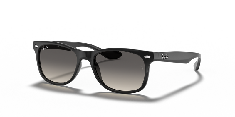 Ray-Ban Junior JUNIOR NEW WAYFARER in Black - Alternate View