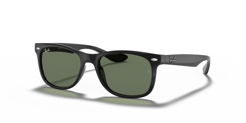 Ray-Ban Junior JUNIOR NEW WAYFARER in Black - Alternate View