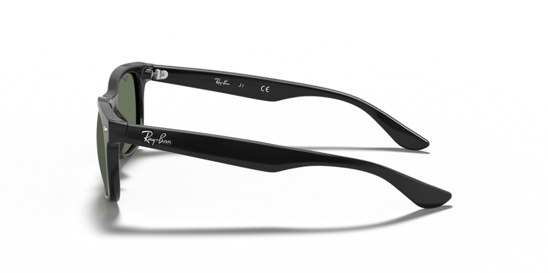 Ray-Ban Junior JUNIOR NEW WAYFARER in Black - Alternate View