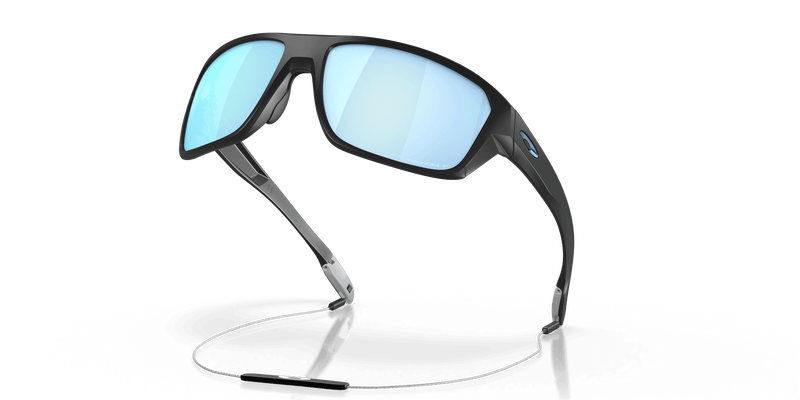 Oakley SPLIT SHOT OO9416 in Matte Black / Prizm Deep Water Polarized (941606) - Front View