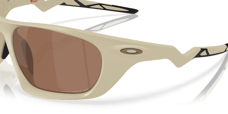 Oakley LATERALIS OO9431 in Matte Sand / Tungsten Iridium Polarized (943105) - Alternate View