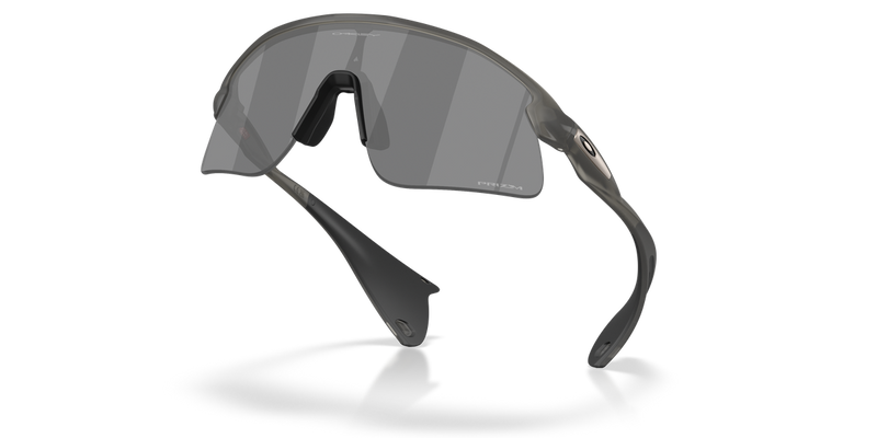 Oakley STUNT DEVIL OO9517 in Grey Smoke / Prizm Black (951701) - Alternate View