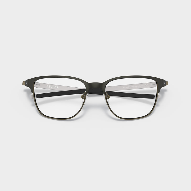 Oakley OX3248 in Powder pewter - Temple Detail